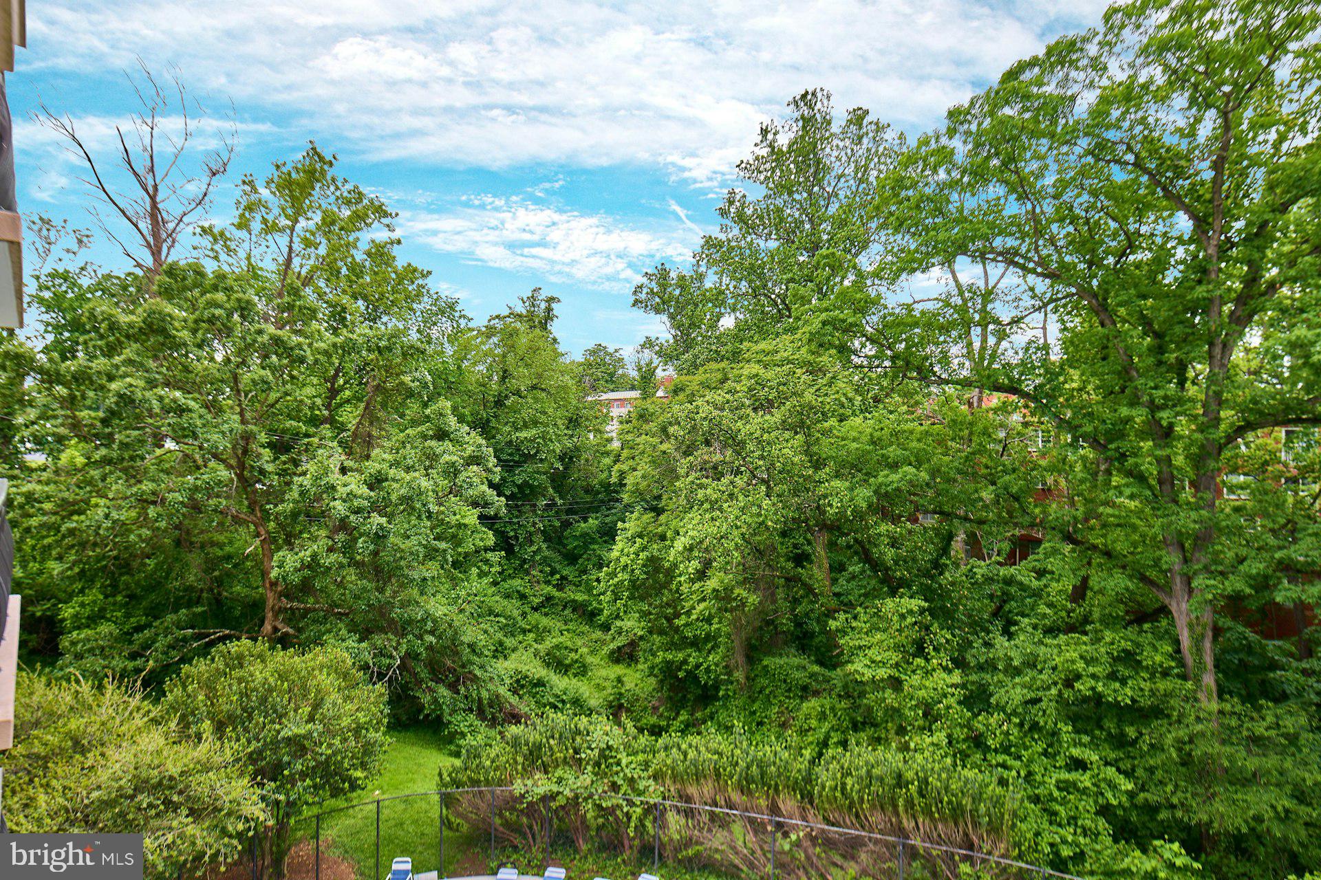 CIRCLE CONDOMINIUMS - Residential Lease