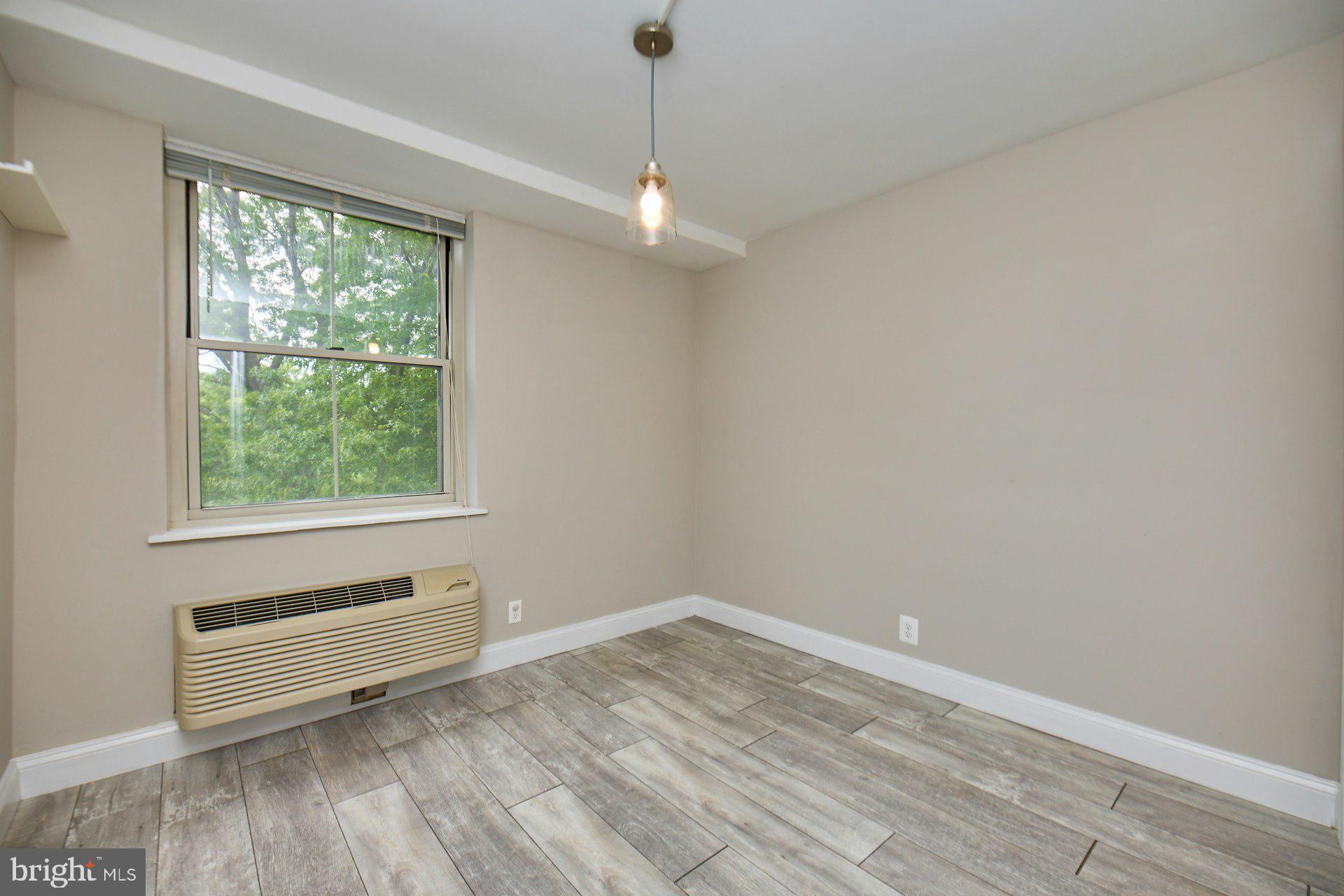 CIRCLE CONDOMINIUMS - Residential Lease