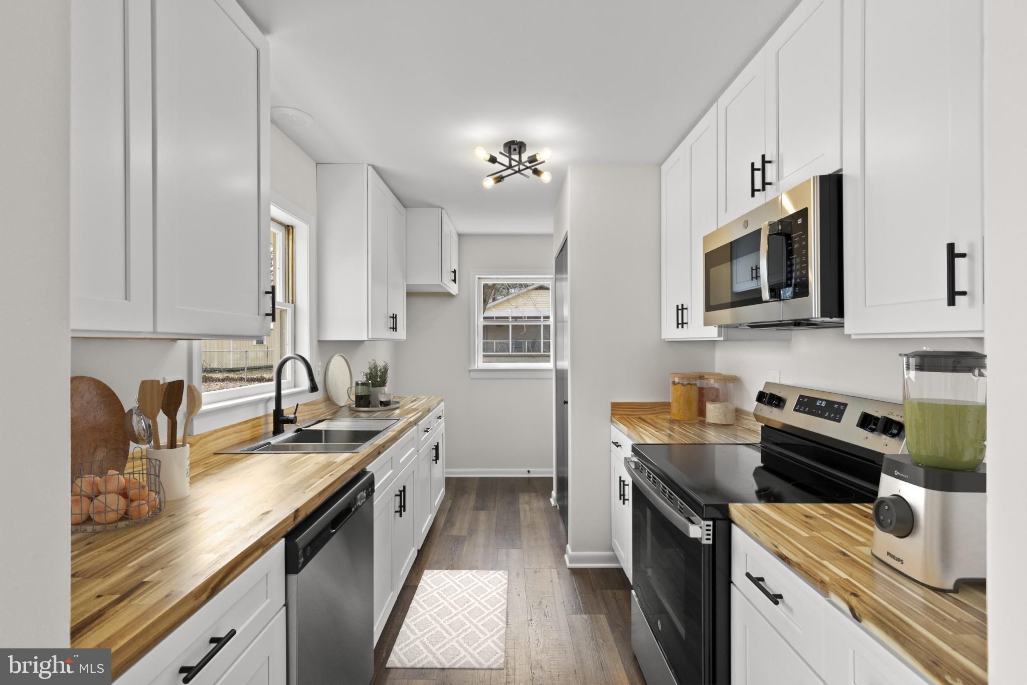 CHESTER HARBOR - Residential