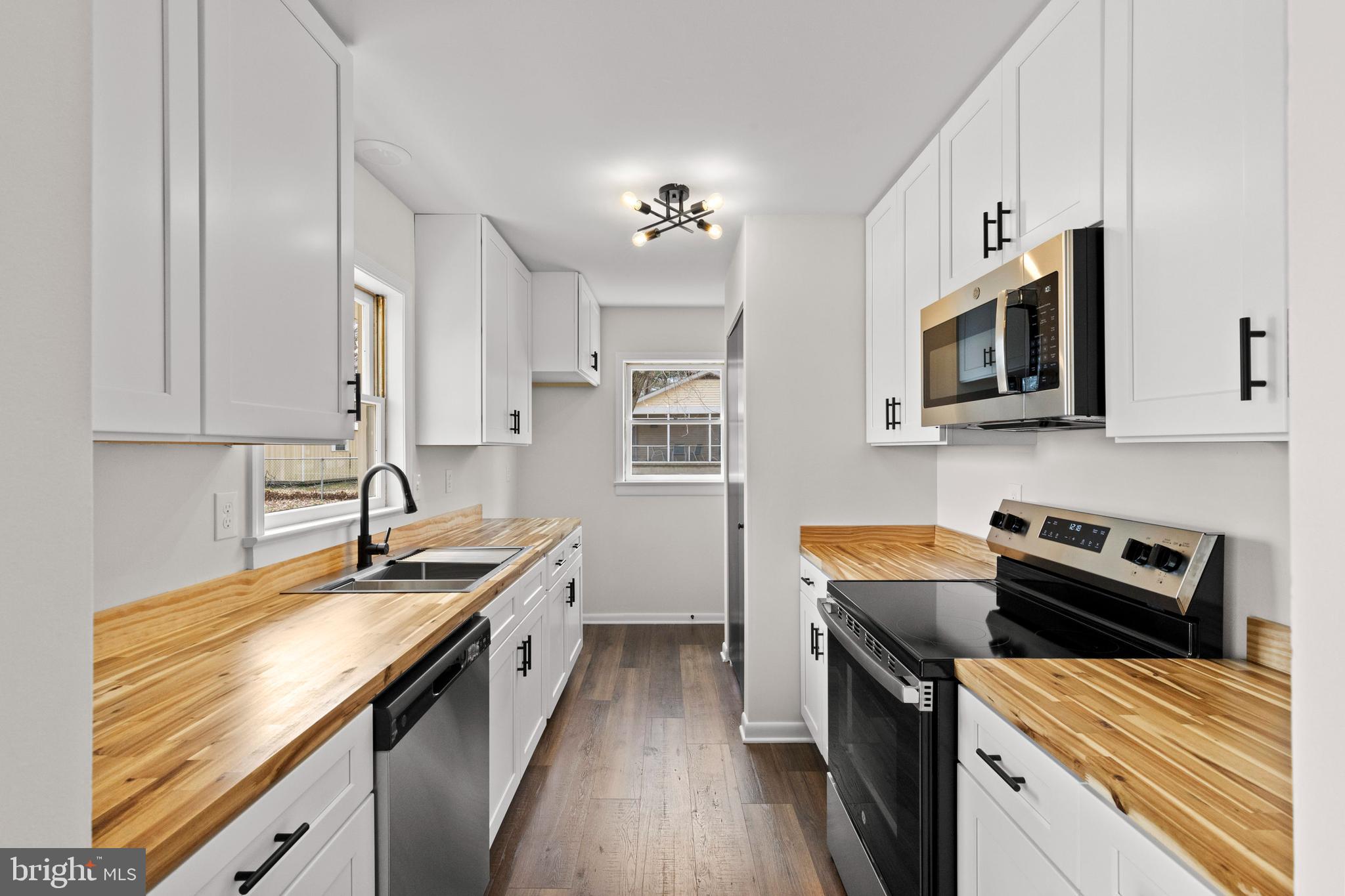 CHESTER HARBOR - Residential