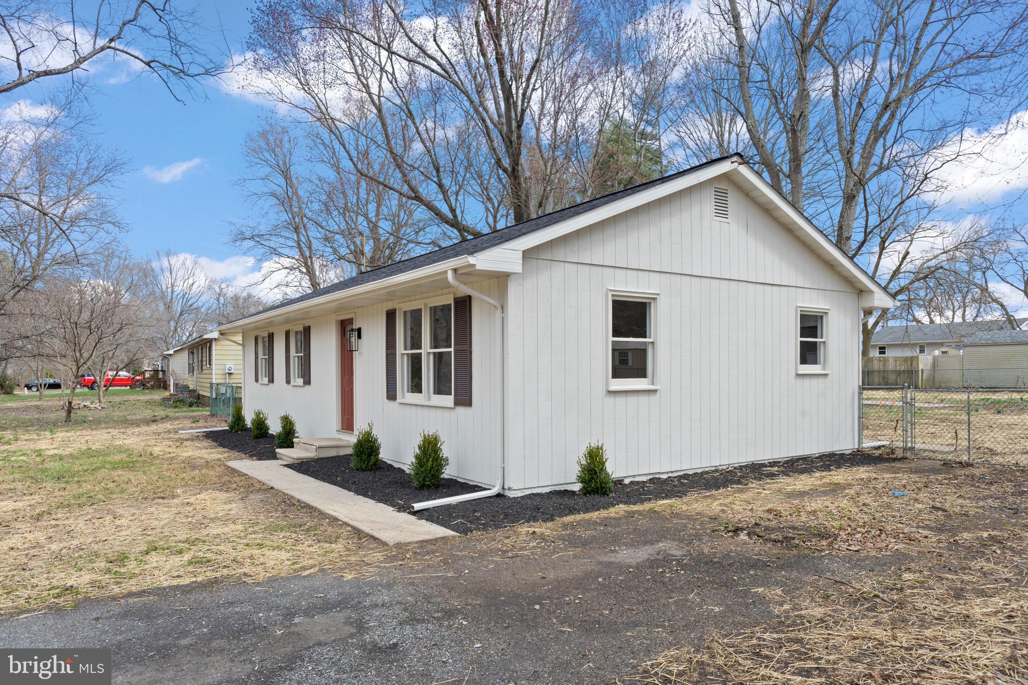 CHESTER HARBOR - Residential
