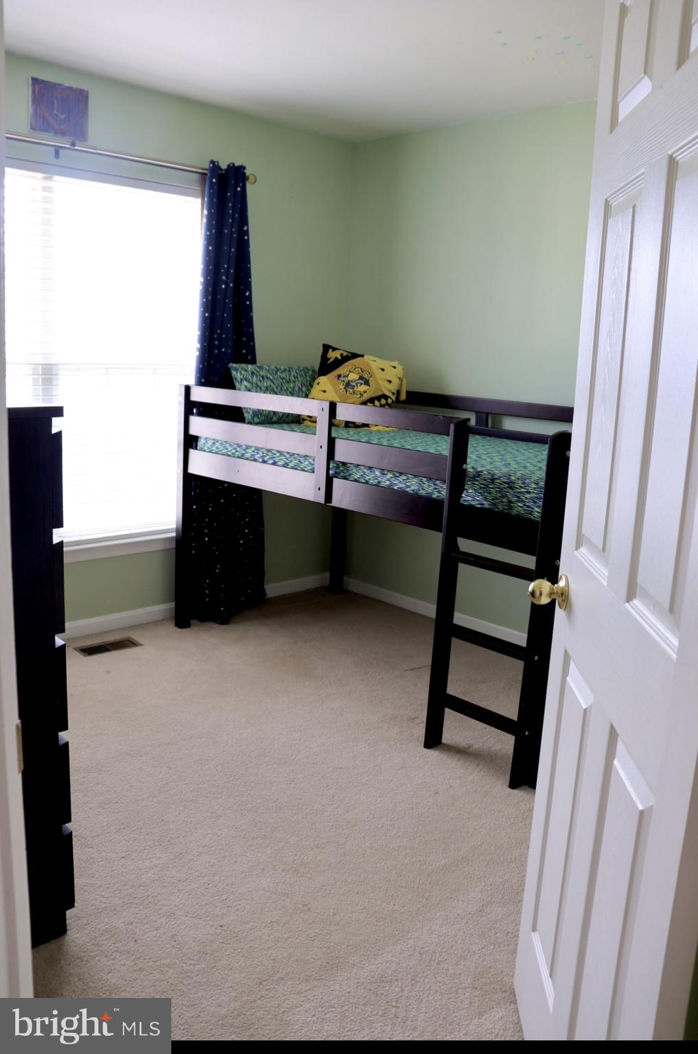 NORTH CROSSING - Residential