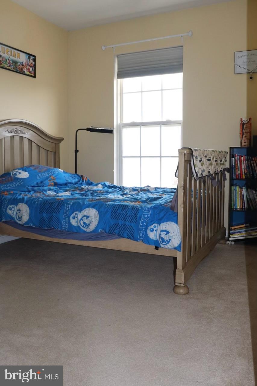 NORTH CROSSING - Residential