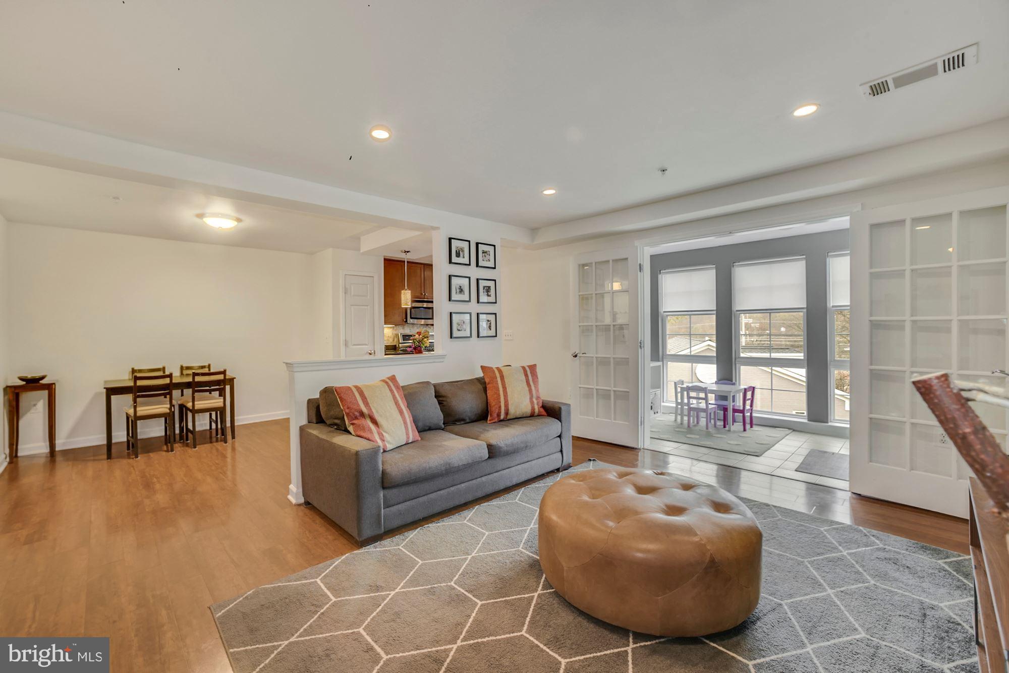 WEST VILLAGE OF SHIRLINGTON - Residential