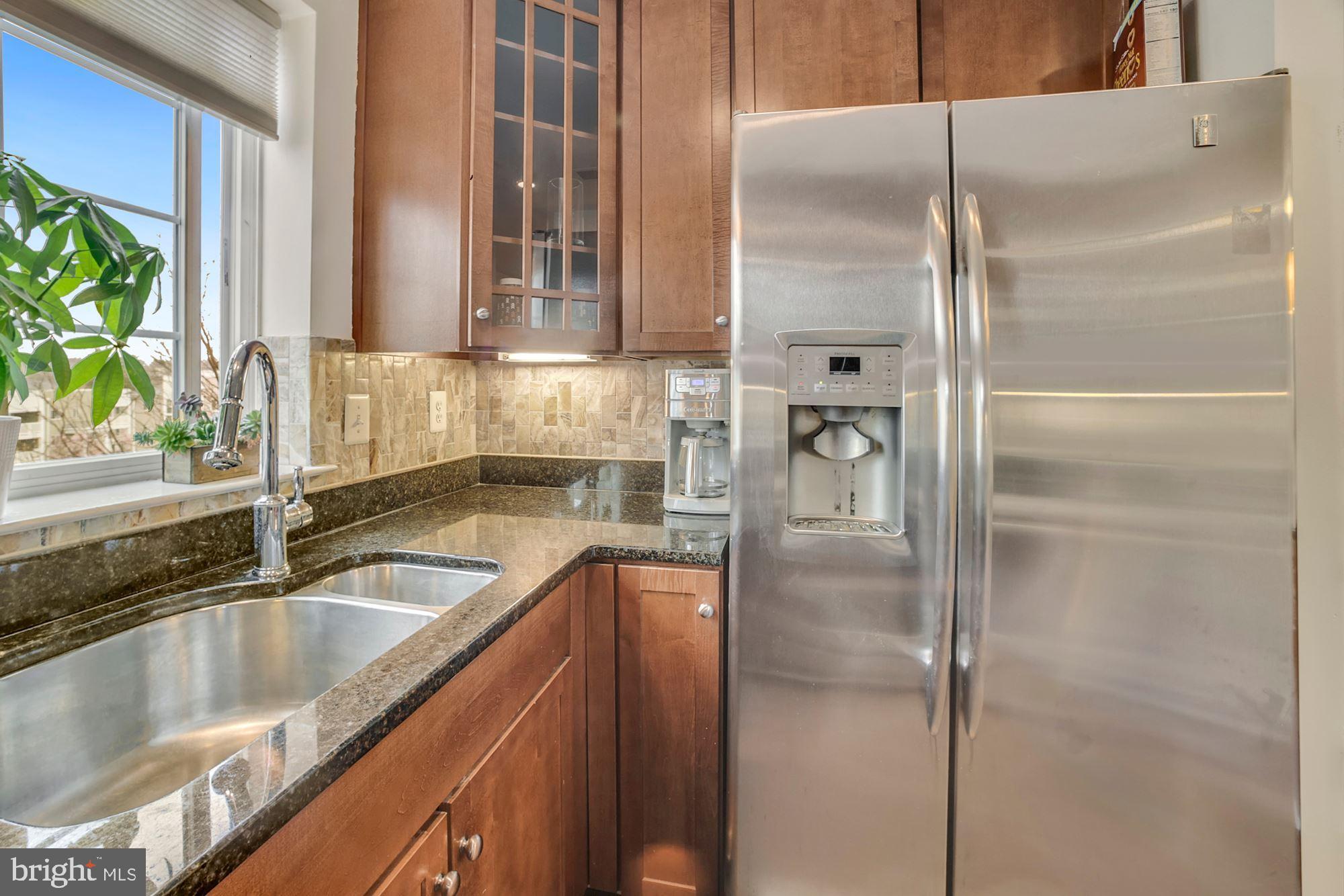 WEST VILLAGE OF SHIRLINGTON - Residential