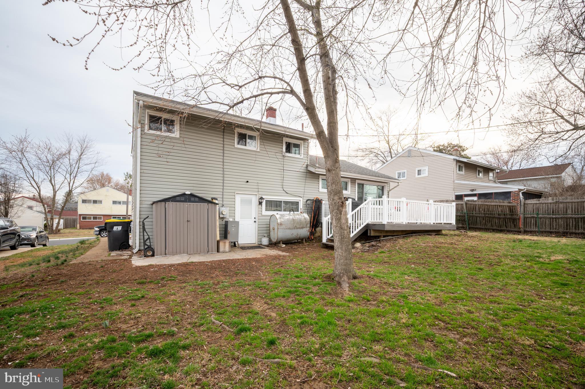 ASHBOURNE HILLS - Residential