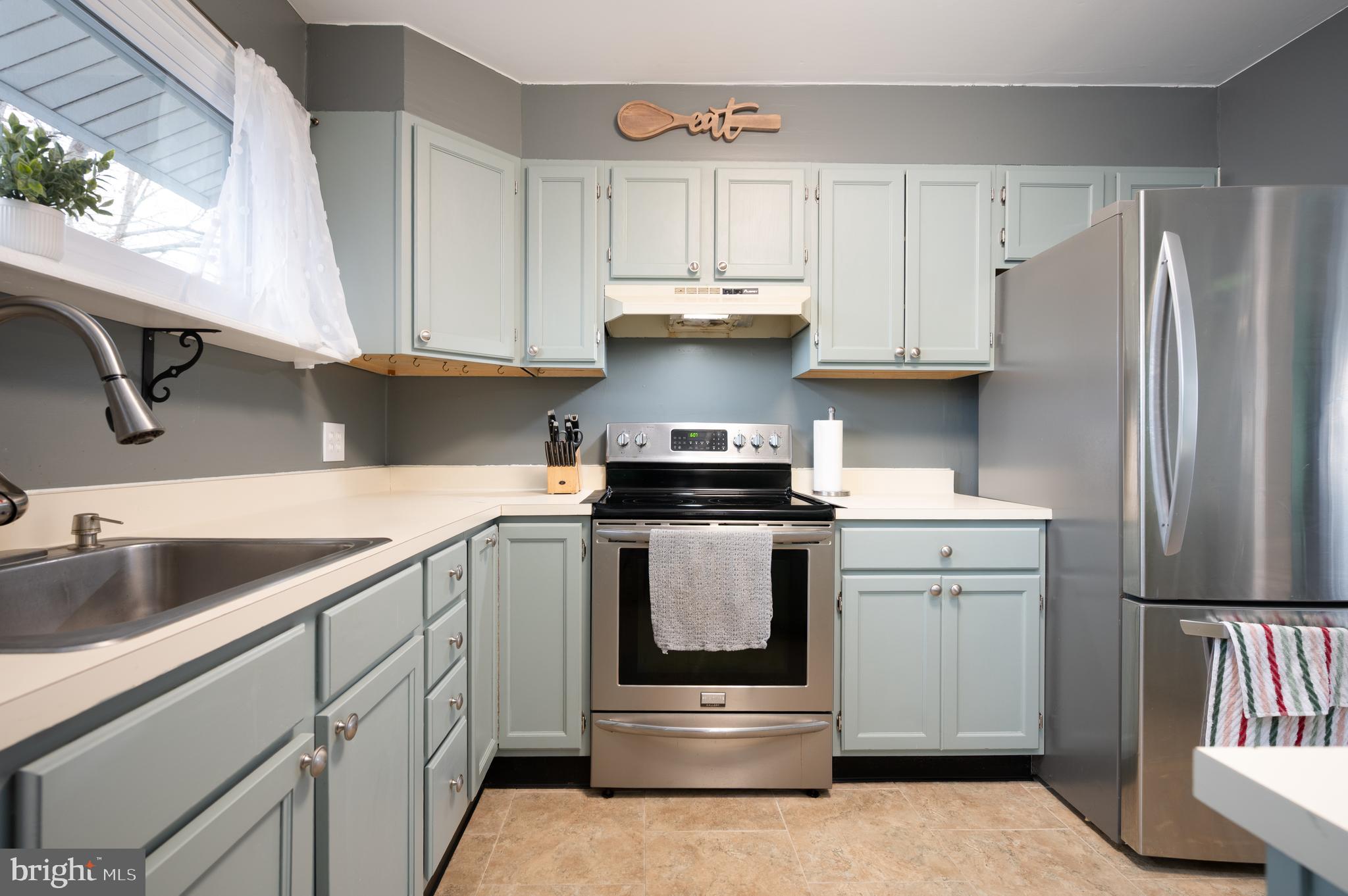 ASHBOURNE HILLS - Residential