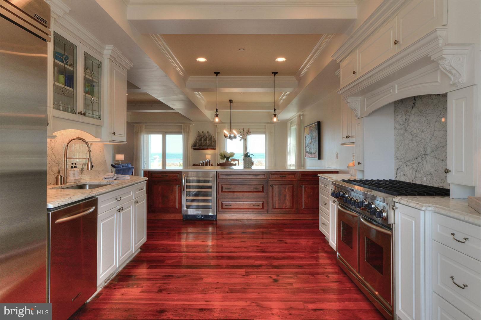 NORTH SHORES - Residential