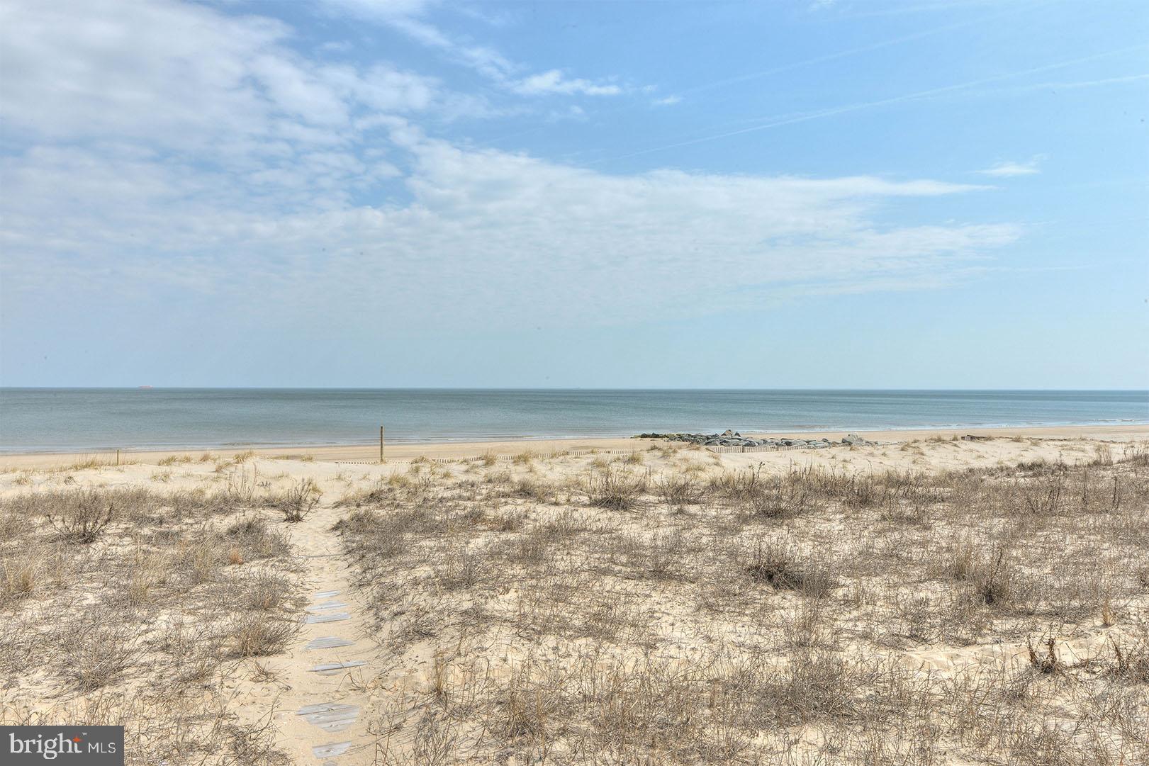 NORTH SHORES - Residential