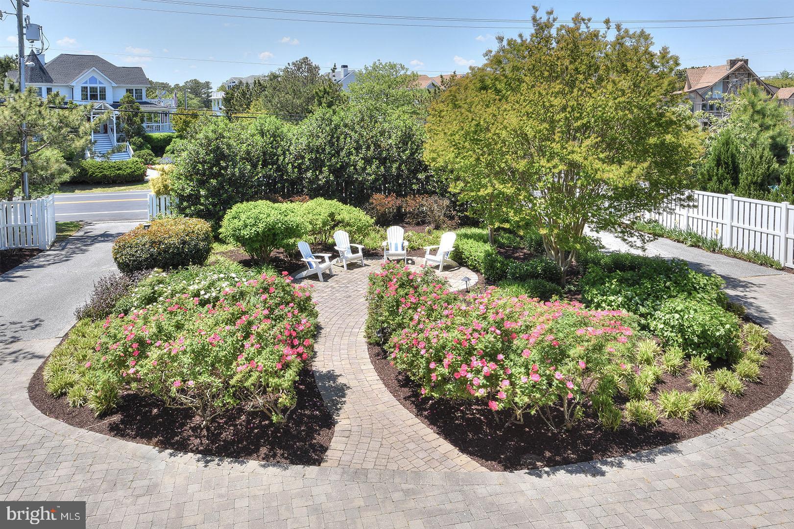 NORTH SHORES - Residential