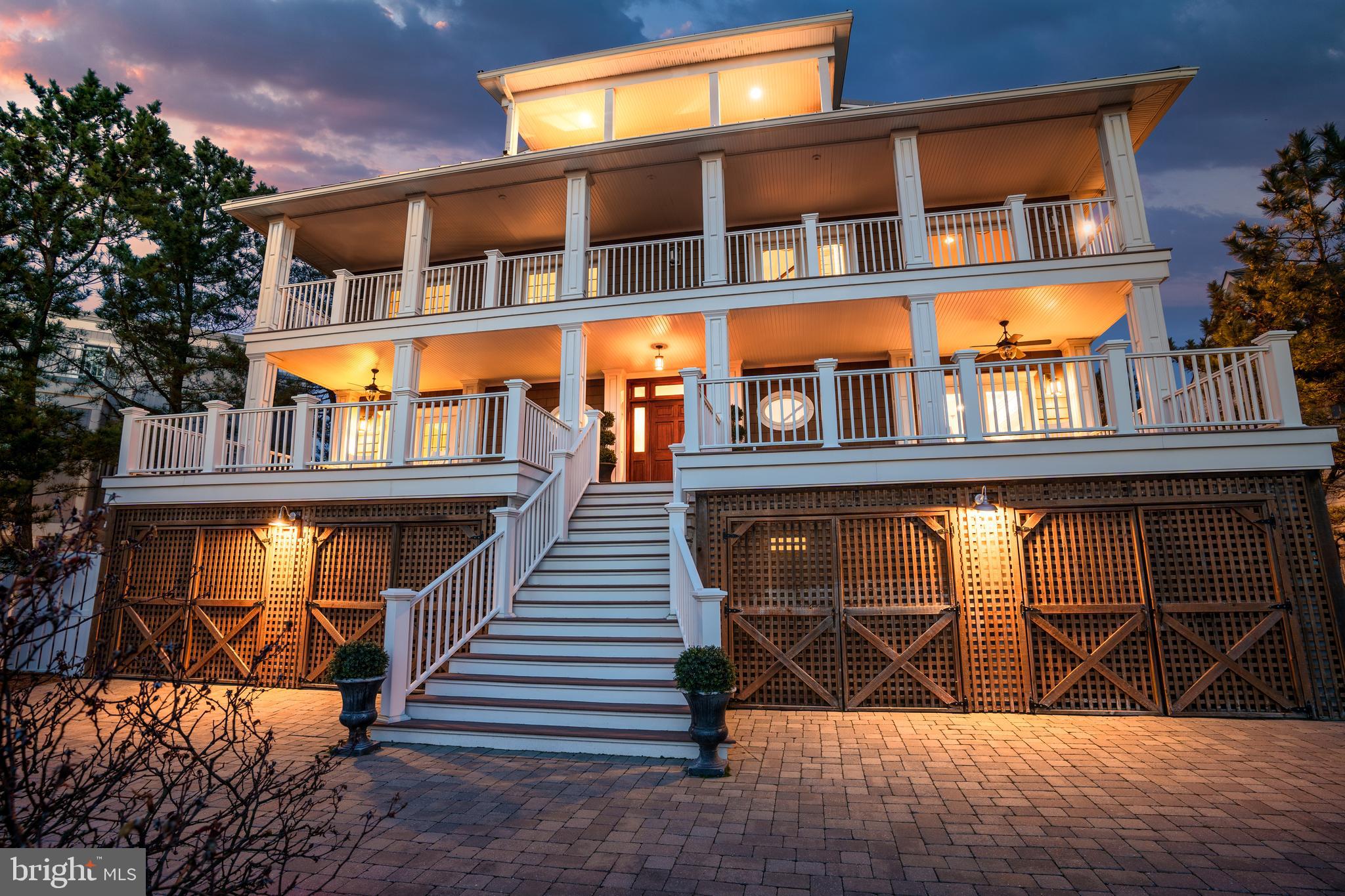 NORTH SHORES - Residential