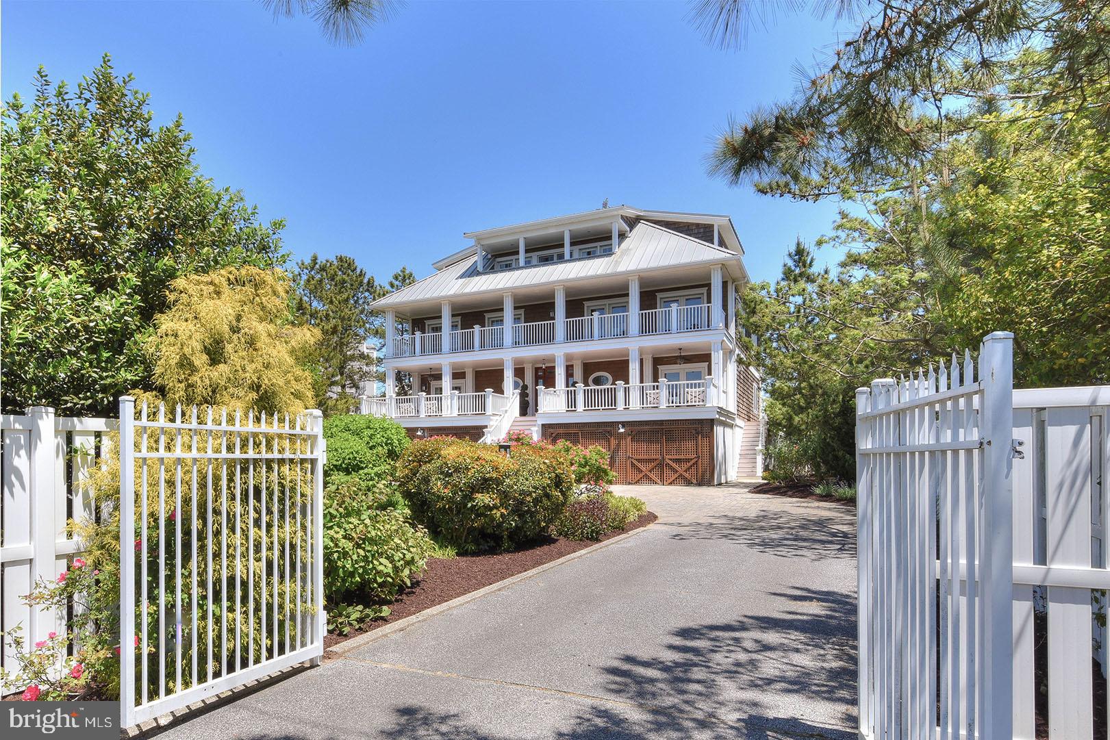 NORTH SHORES - Residential