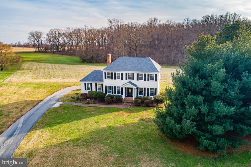 This is what you've been looking for!  Gorgeous, updated home in the desirable Fannell's Meadow community on a large 2.8 acre lot at the end of a cul-de-sac, backing to trees.  With a new roof, windows, HVAC and flooring, this house is move-in ready!  It offers a large kitchen with island, wood cabinets, upgraded counters and luxury vinyl plank flooring, breakfast area, a formal dining room and study, as well as a huge family room with vaulted, beamed ceilings and a beautiful fireplace.   The Master suite features a walk-in closet and beautiful Master bath with herringbone tiled shower.  A huge, unfinished basement and two car garage round out the complete package.  Your dream home awaits!