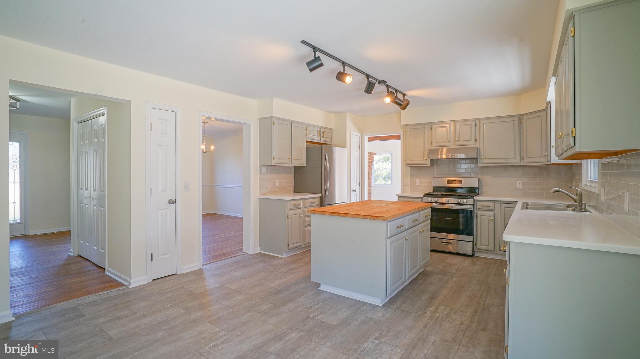 FANNELL'S MEADOW - Residential