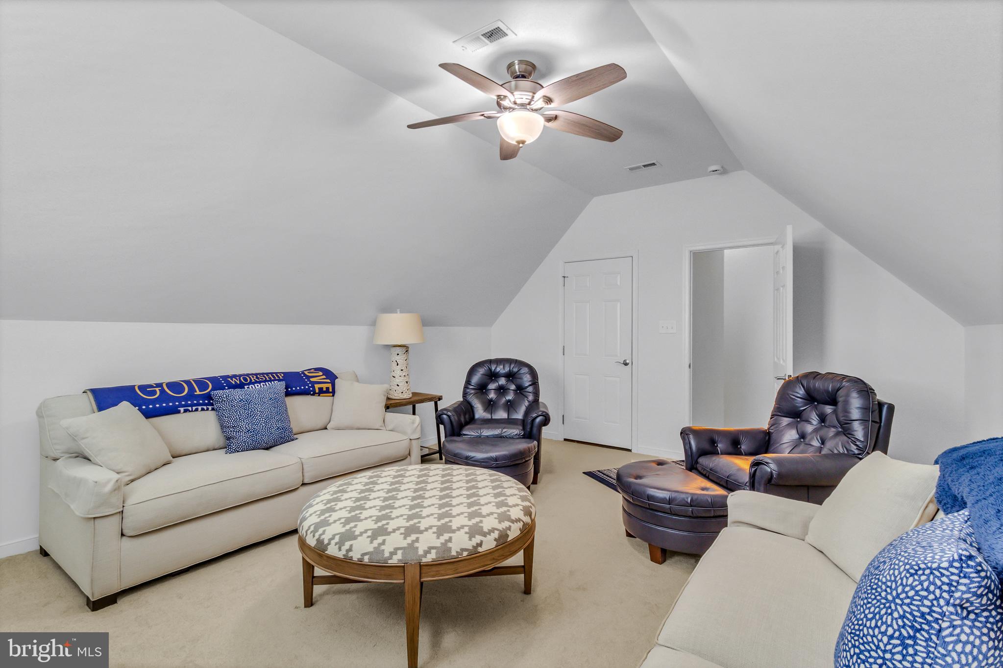 GRACE HILL - Residential