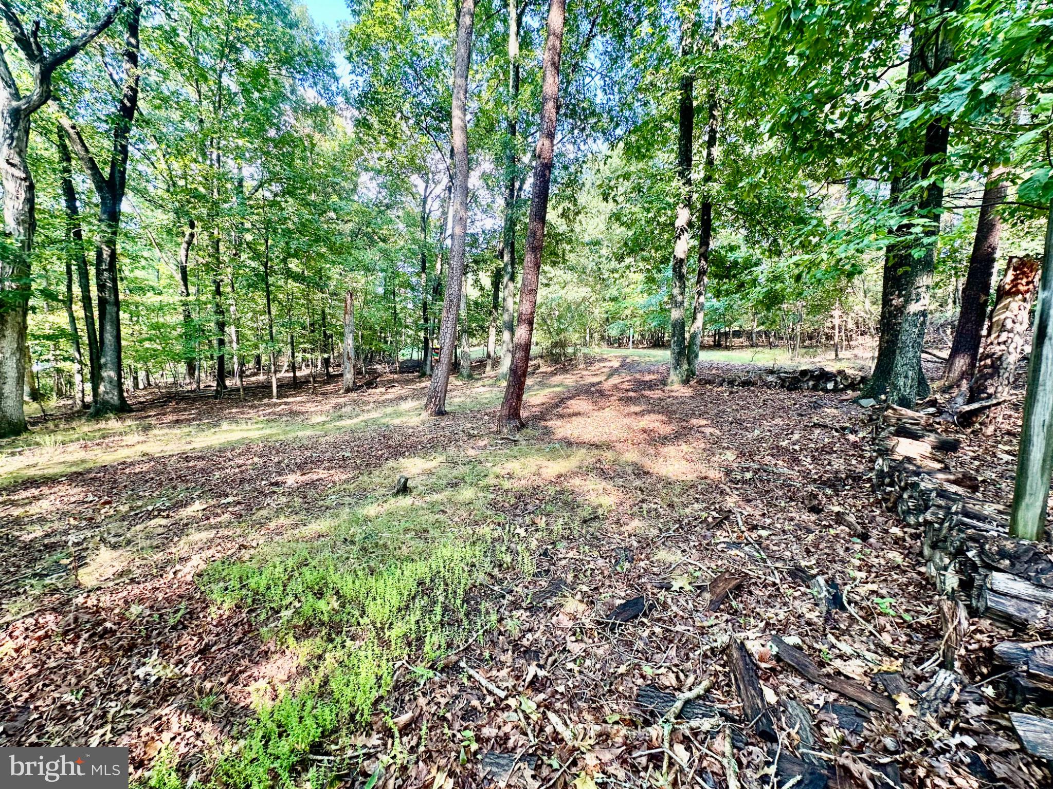 1058 LAKEVIEW DRIVE