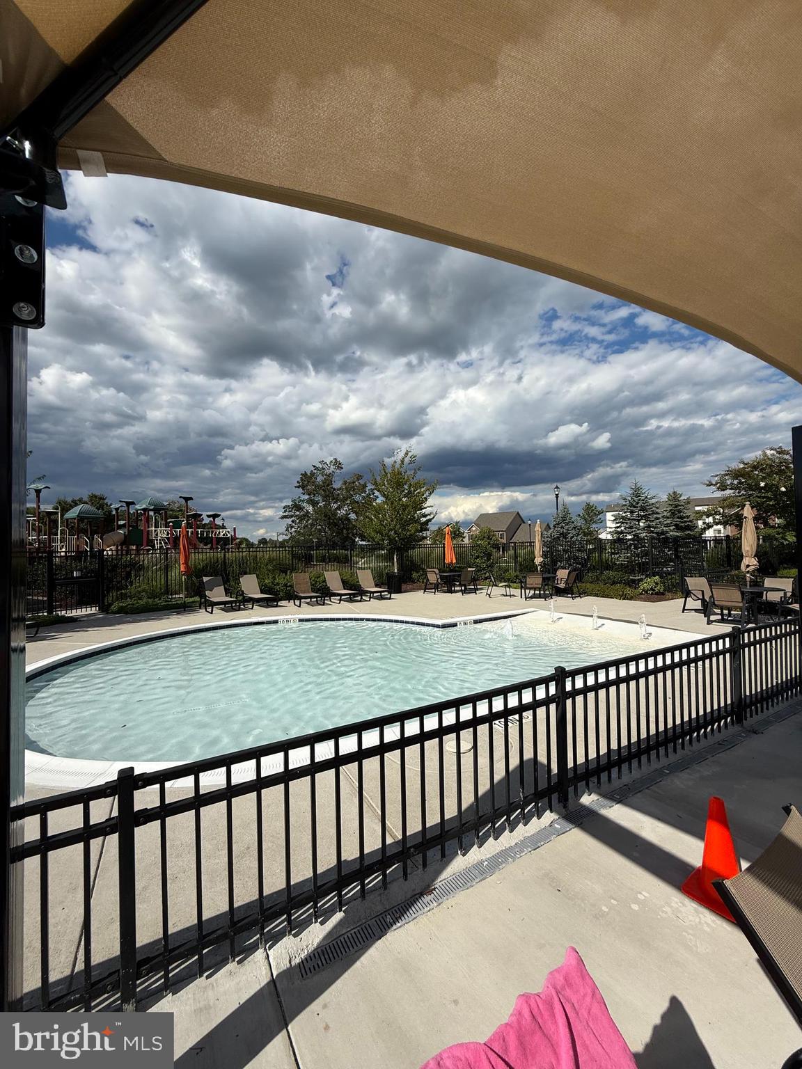 LANDSDALE - Residential