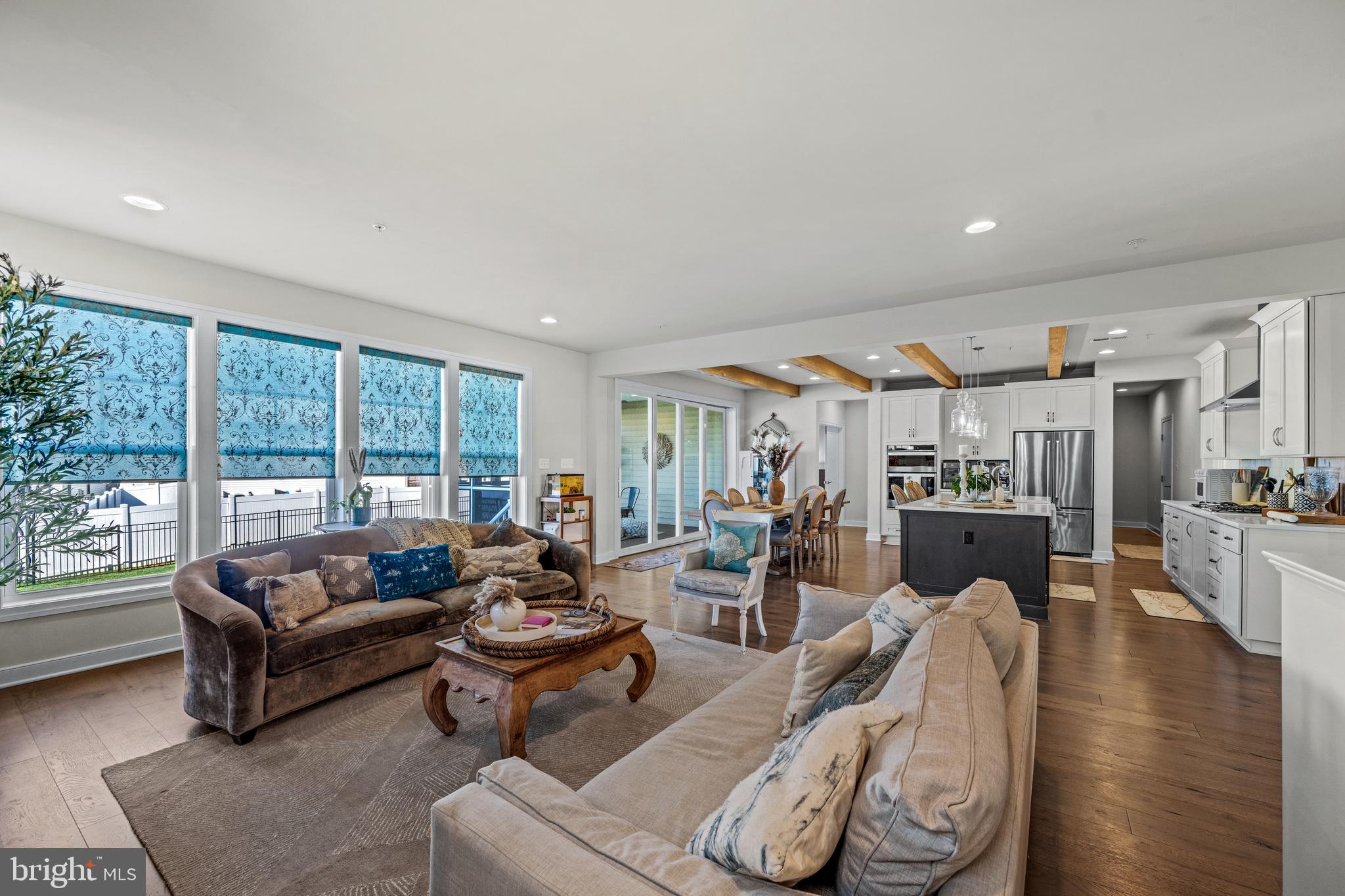 LANDSDALE - Residential