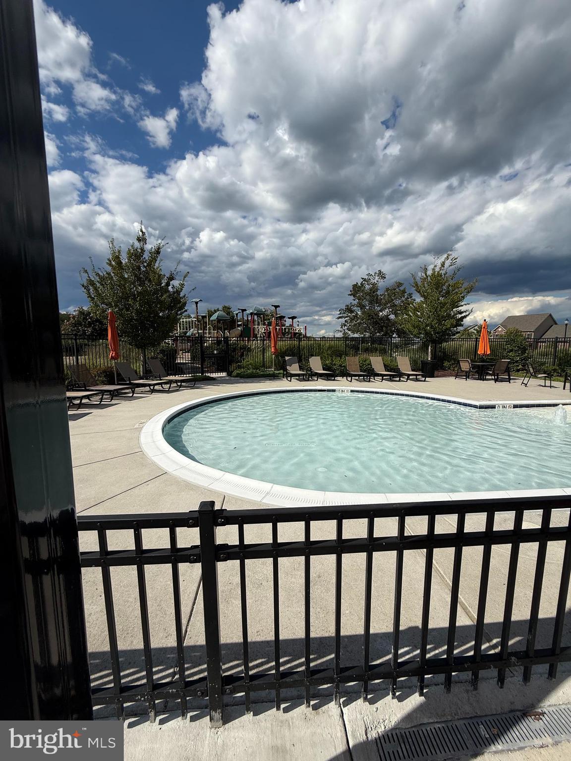 LANDSDALE - Residential