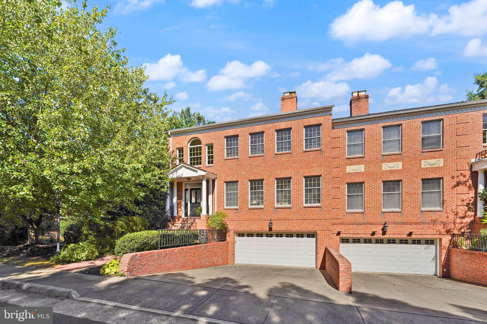 1501 MCLEAN CORNER LANE
