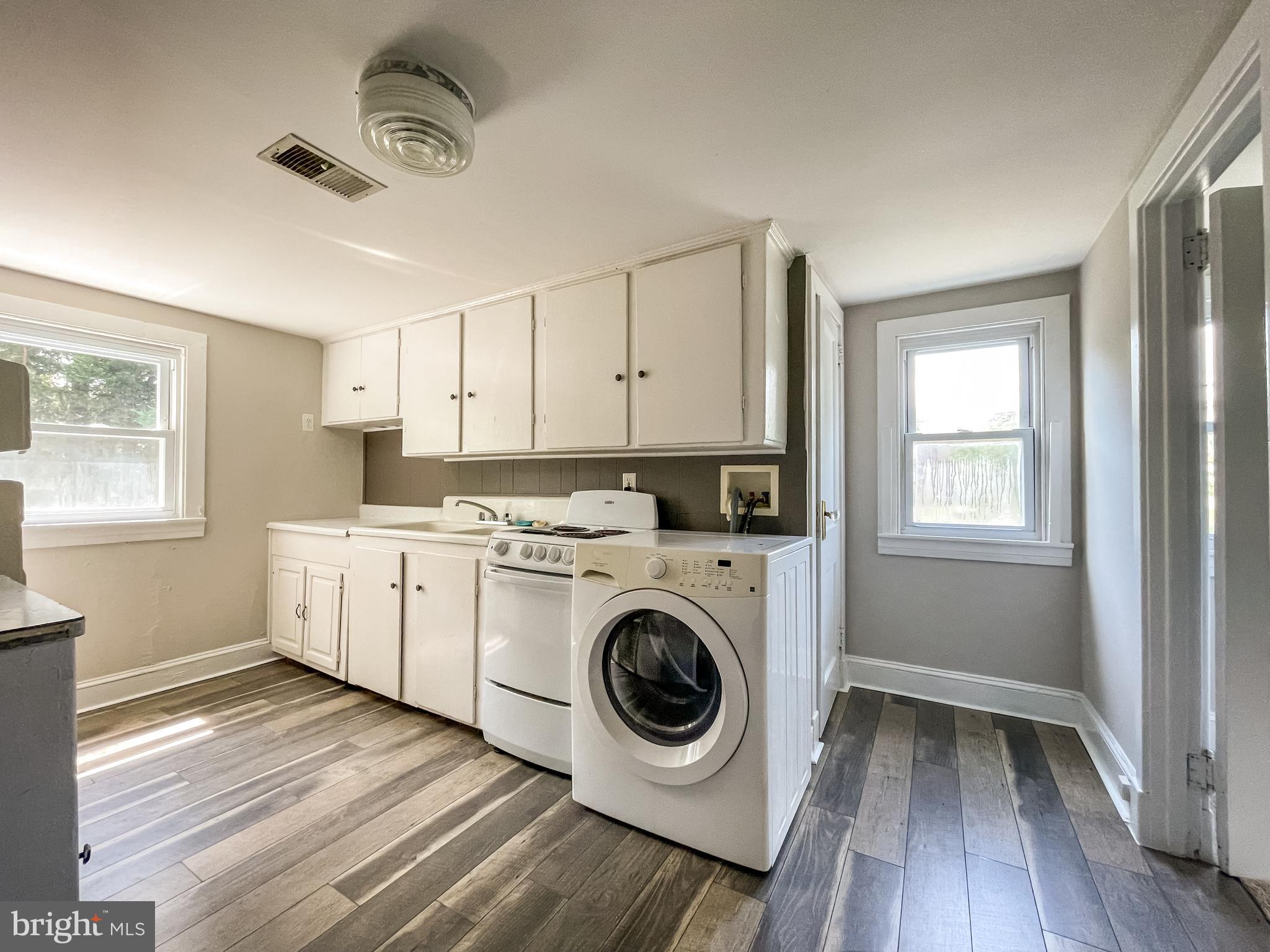 EASTPORT - Residential