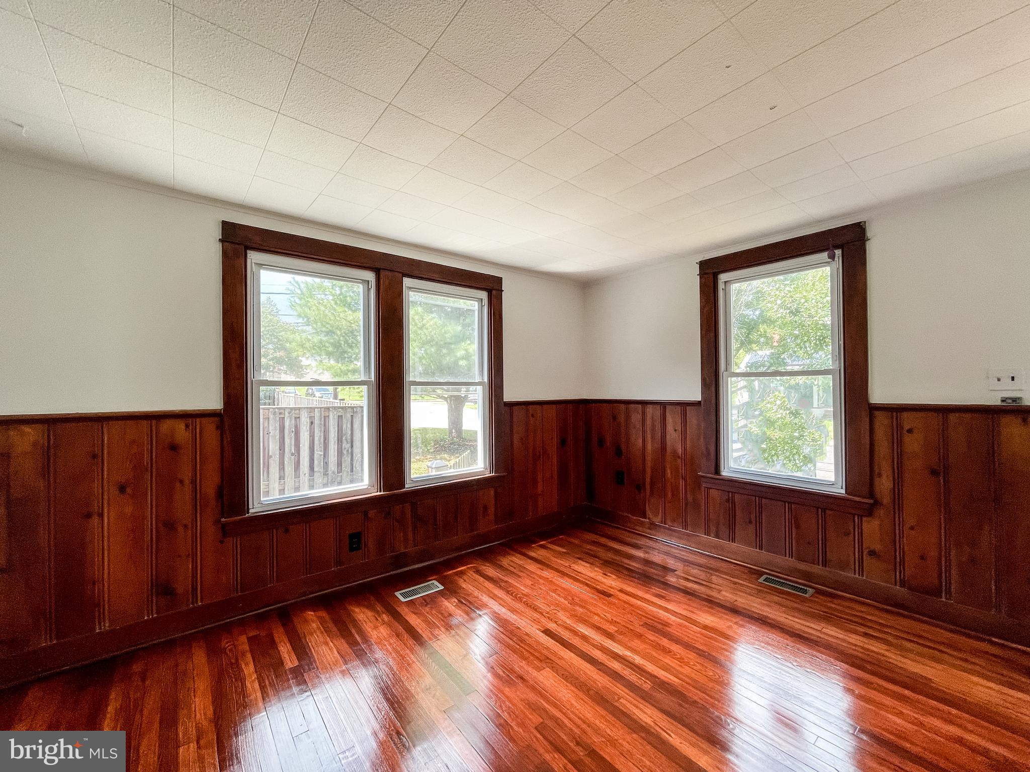 EASTPORT - Residential