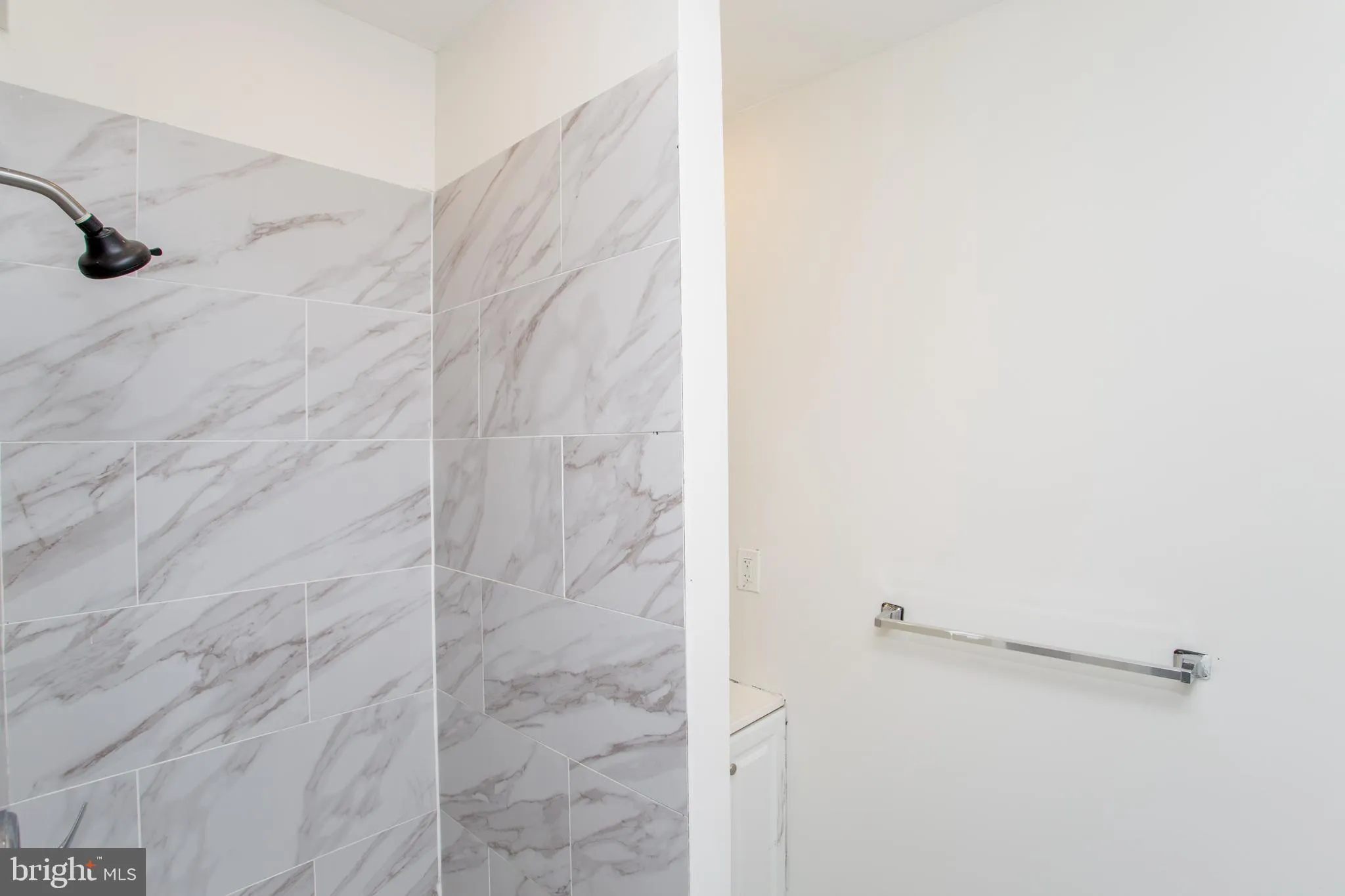 Philadelphia, Pennsylvania 19139, United States, 6 Bedrooms Bedrooms, ,Residential,Contingent,30301