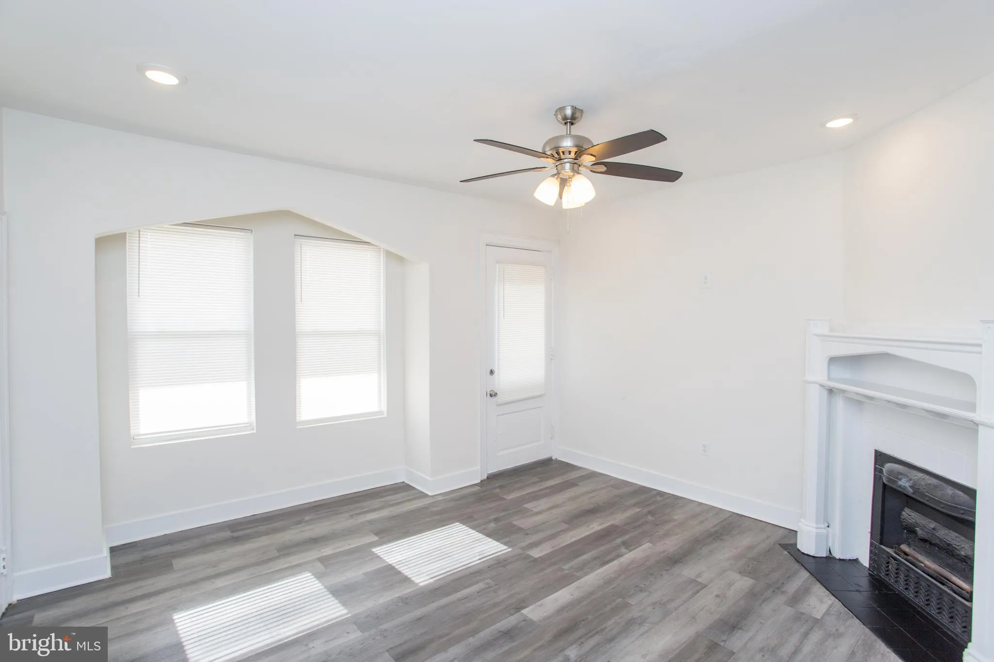 Philadelphia, Pennsylvania 19139, United States, 6 Bedrooms Bedrooms, ,Residential,Contingent,30301