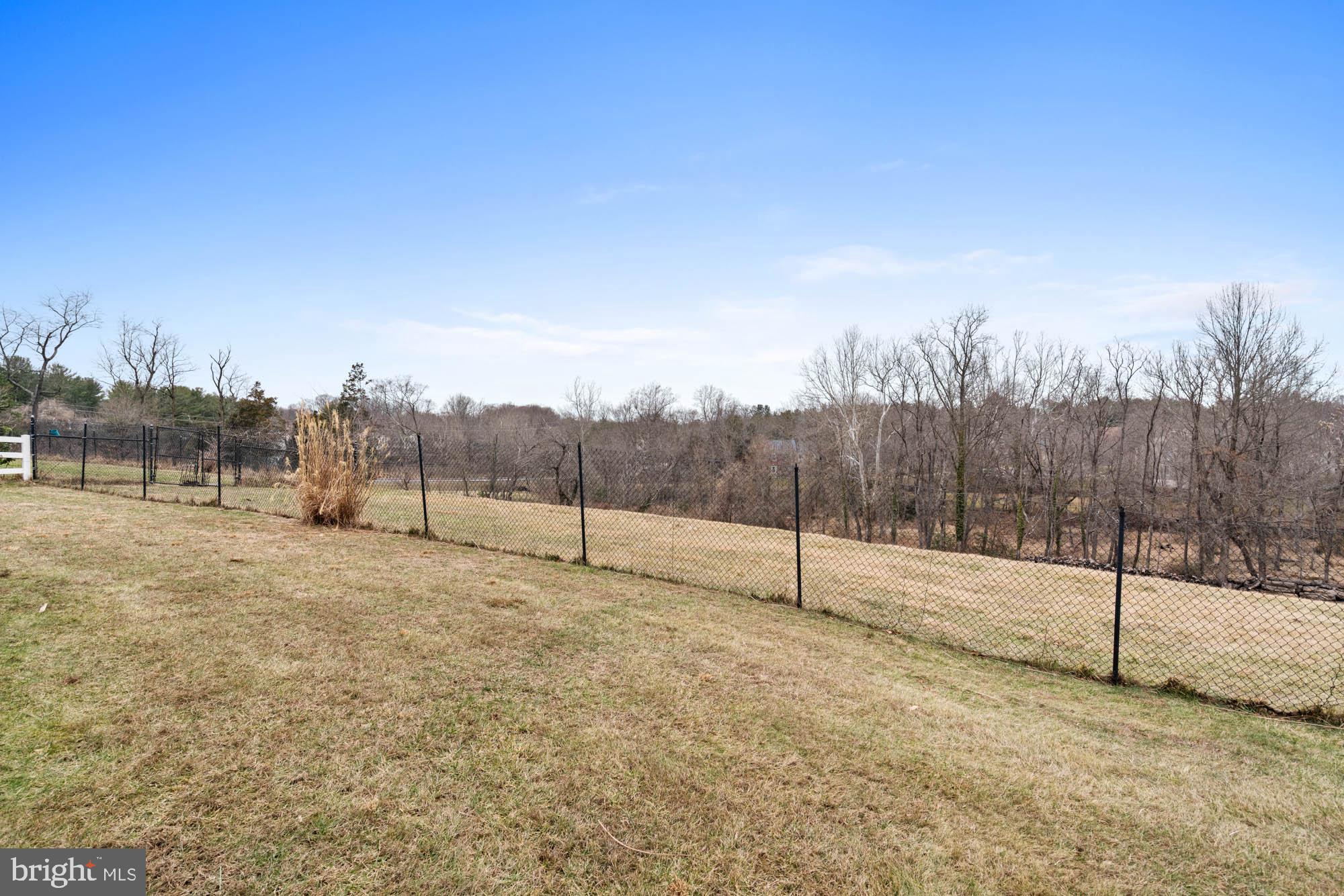 AMBERLEA FARM - Residential