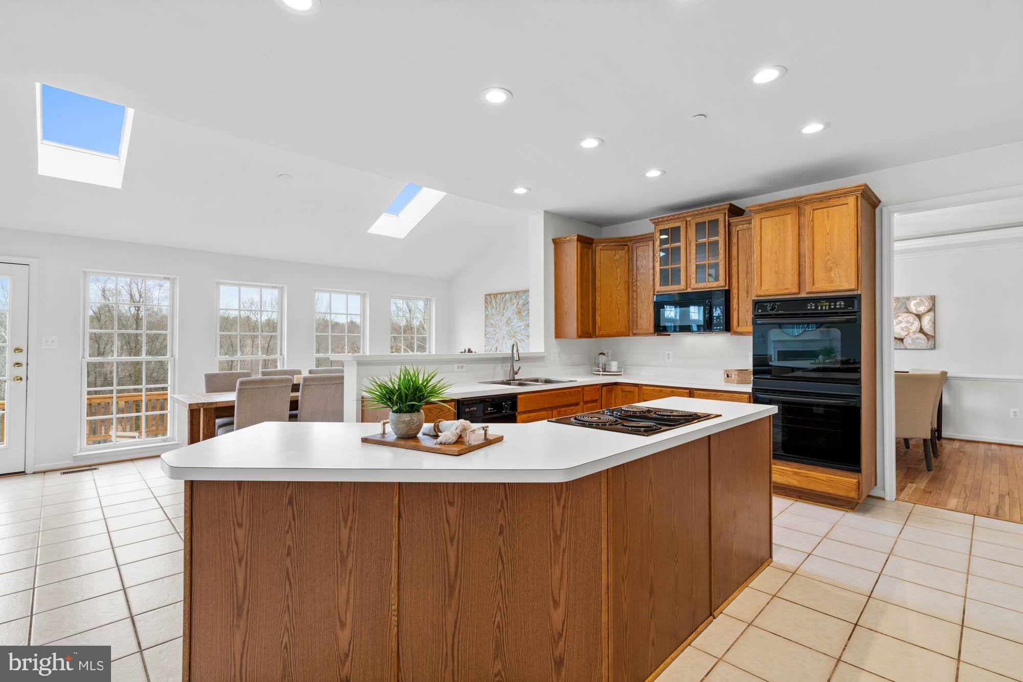 AMBERLEA FARM - Residential