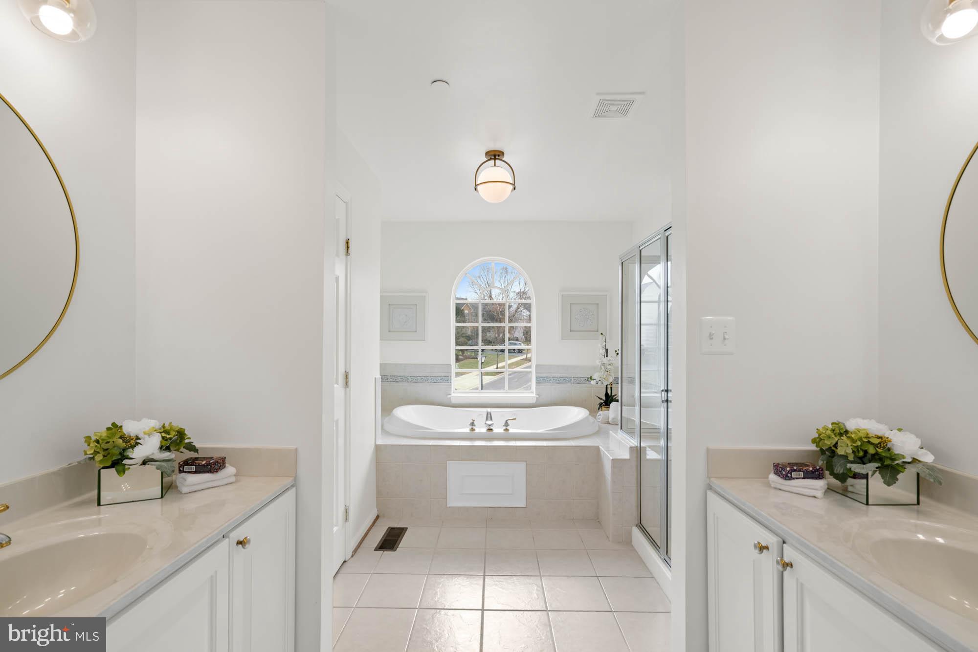 AMBERLEA FARM - Residential