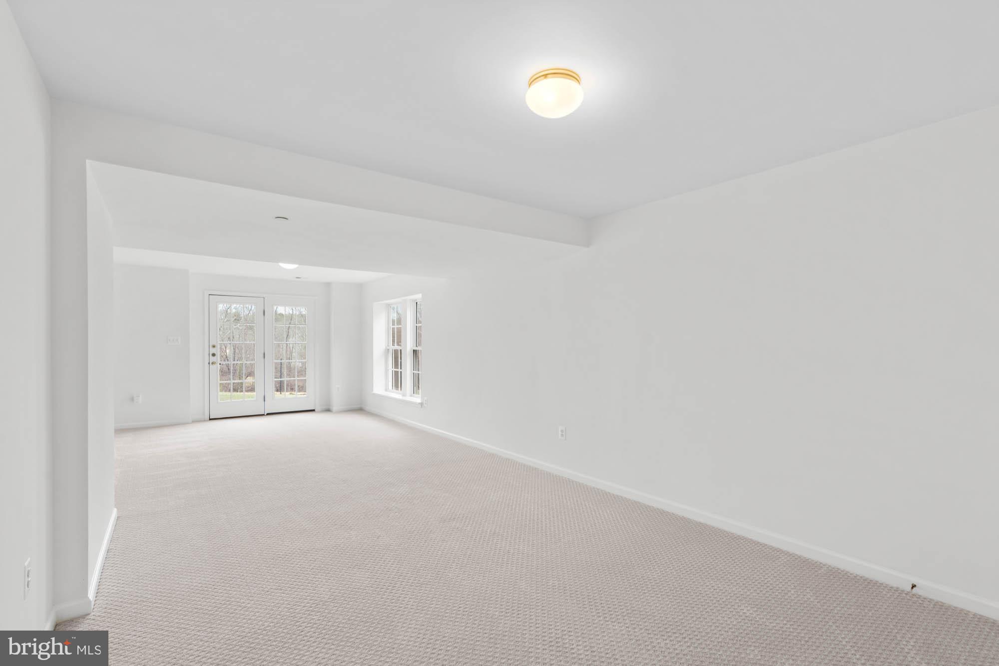 AMBERLEA FARM - Residential