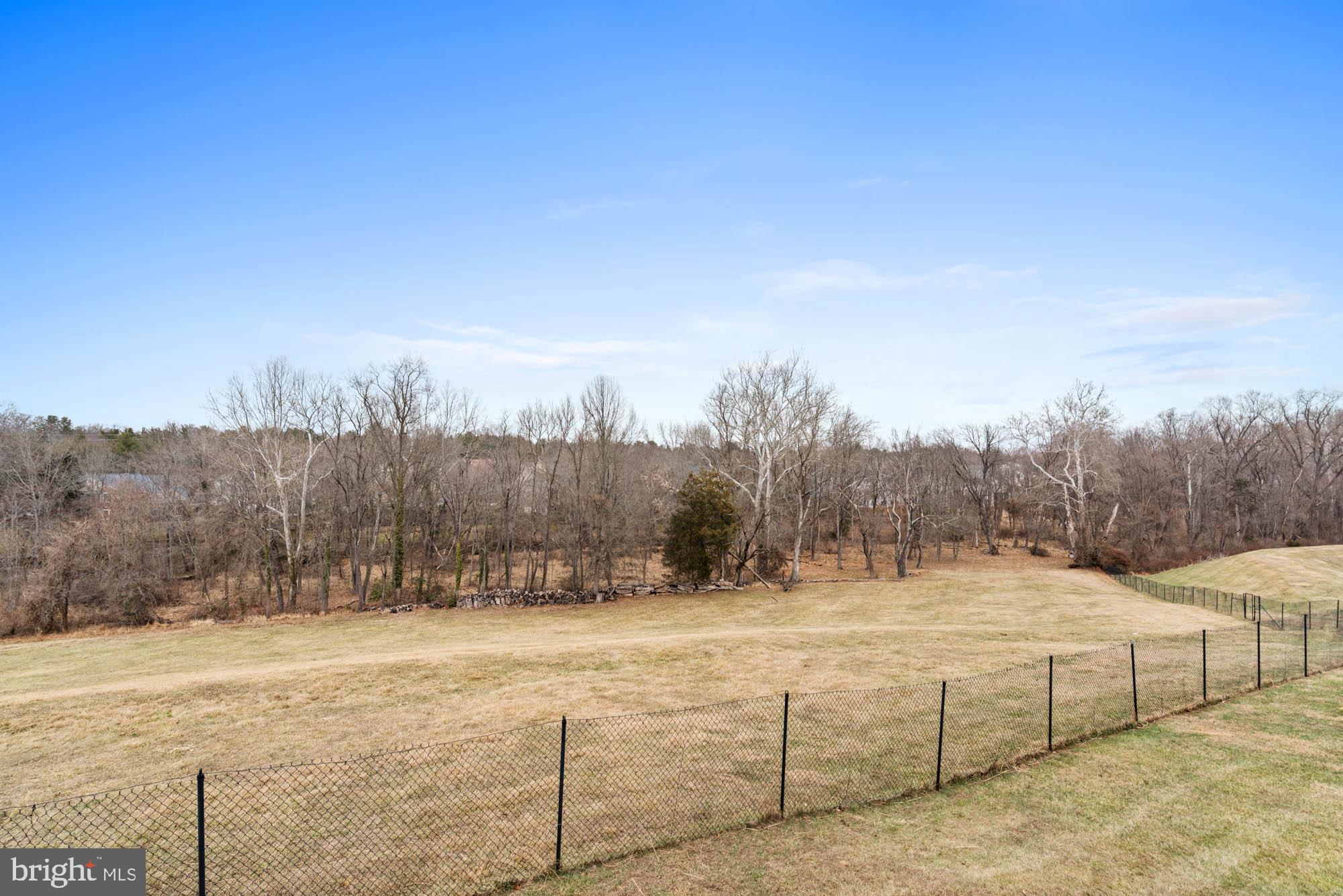 AMBERLEA FARM - Residential