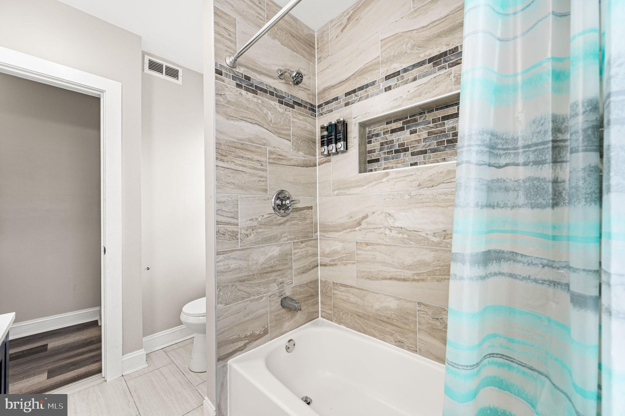 FAIRMOUNT - Residential