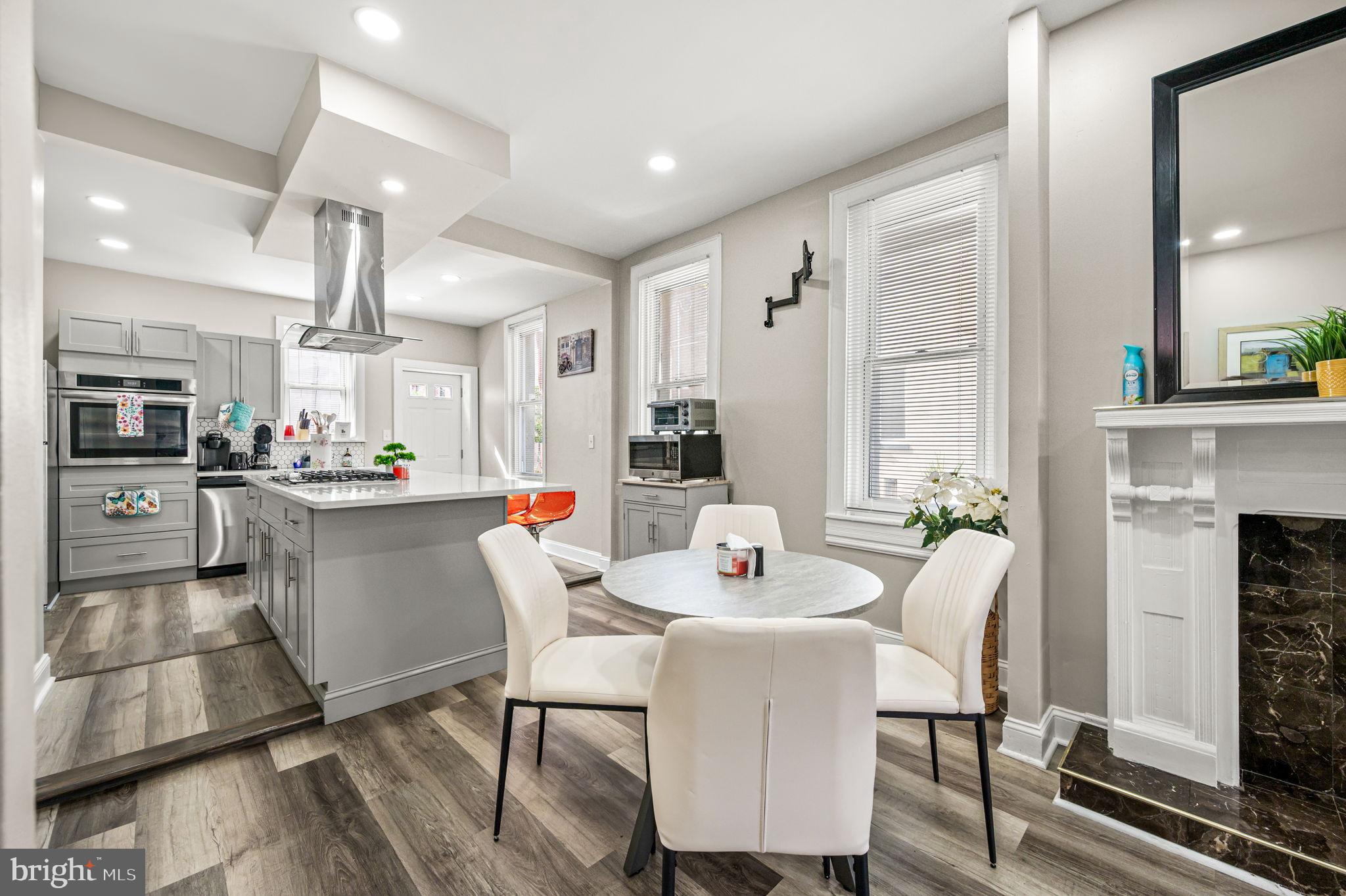 FAIRMOUNT - Residential