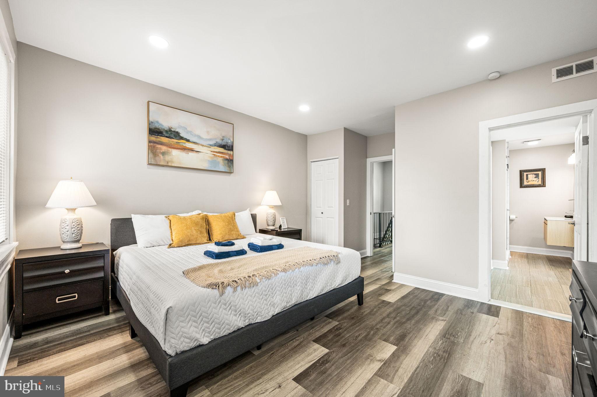 FAIRMOUNT - Residential