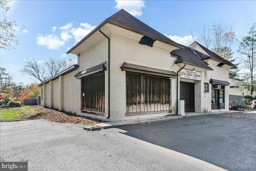 Photo of 630 Yale Avenue, SWARTHMORE, PA 19081 (MLS # PADE2103332)