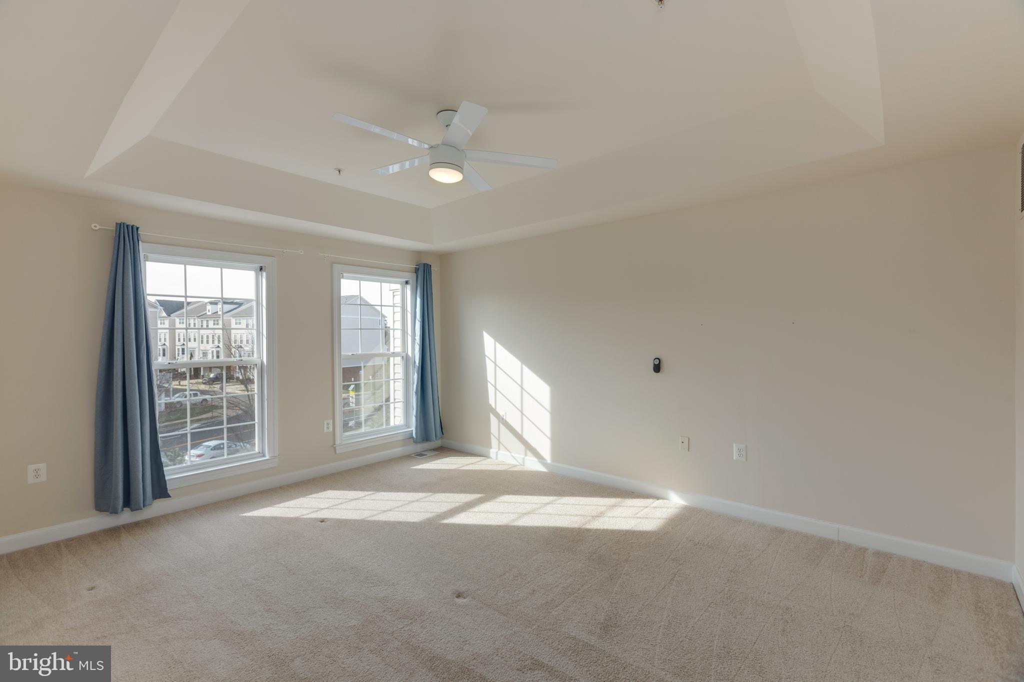 COPPERMINE CROSSING - Residential Lease