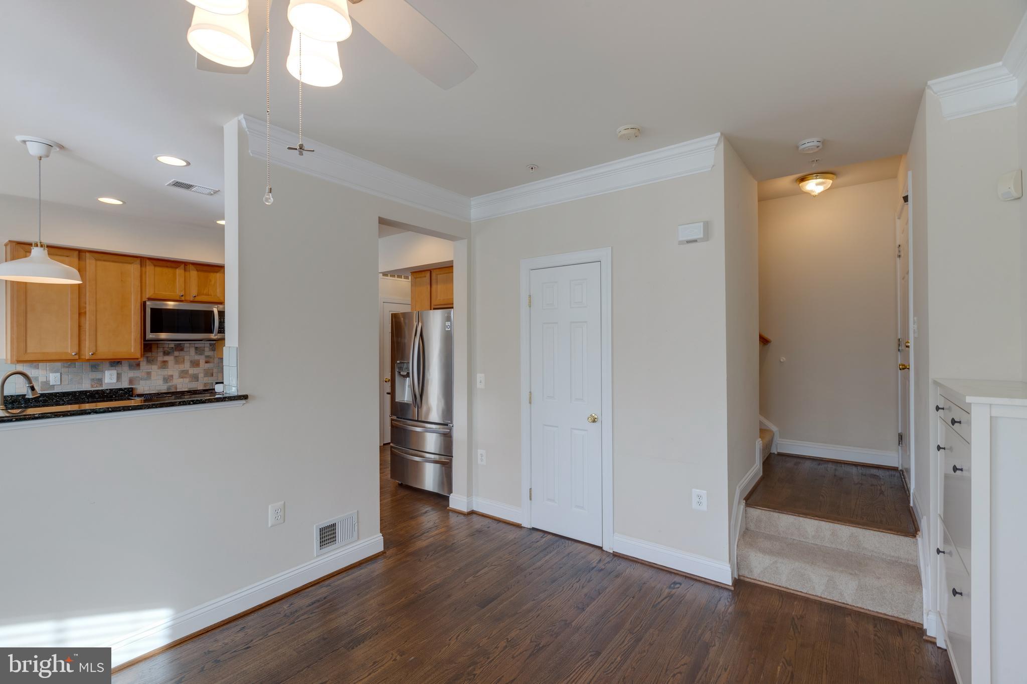 COPPERMINE CROSSING - Residential Lease