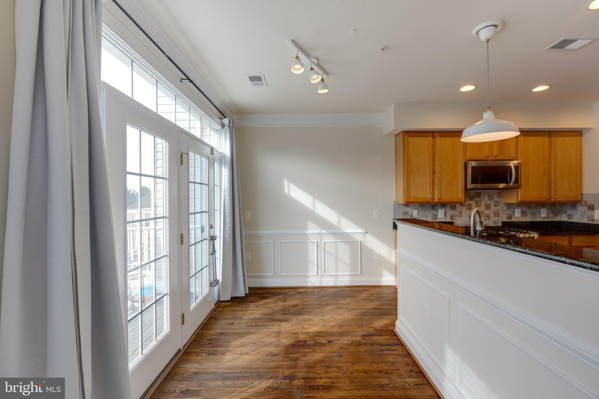 COPPERMINE CROSSING - Residential Lease