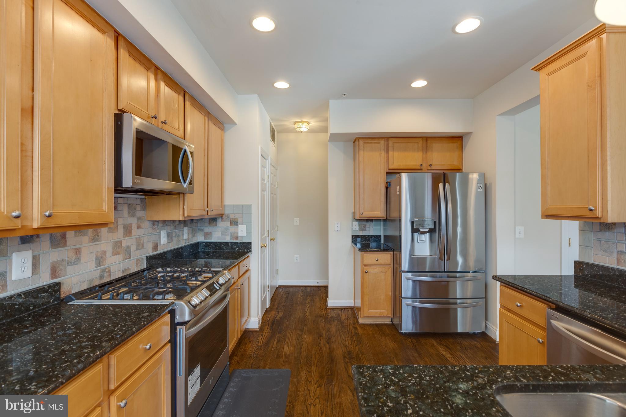 COPPERMINE CROSSING - Residential Lease