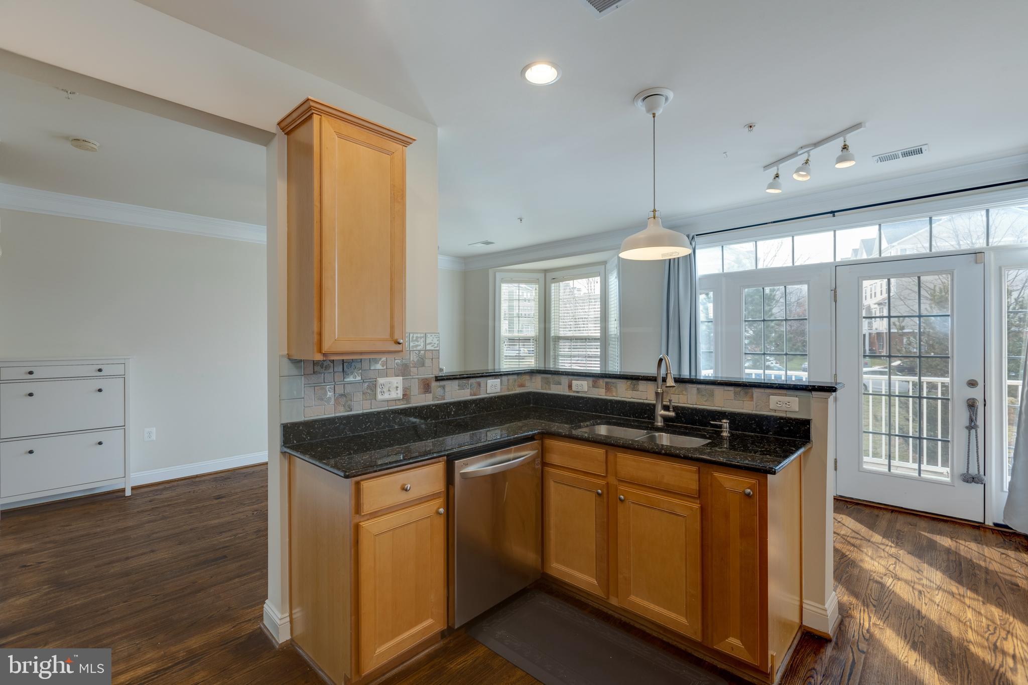 COPPERMINE CROSSING - Residential Lease