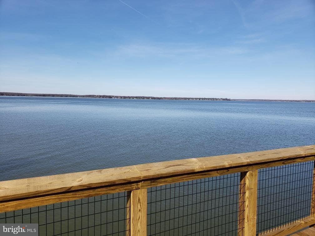 RIVERWATCH COMMONS - Residential