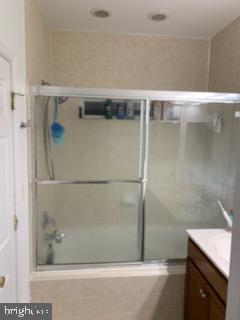 RIVERWATCH COMMONS - Residential