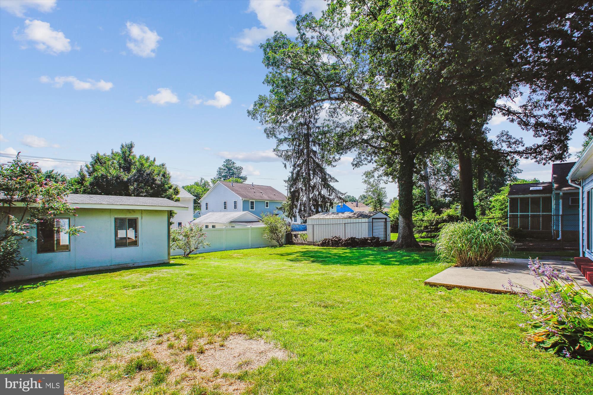 3135 MANOR ROAD