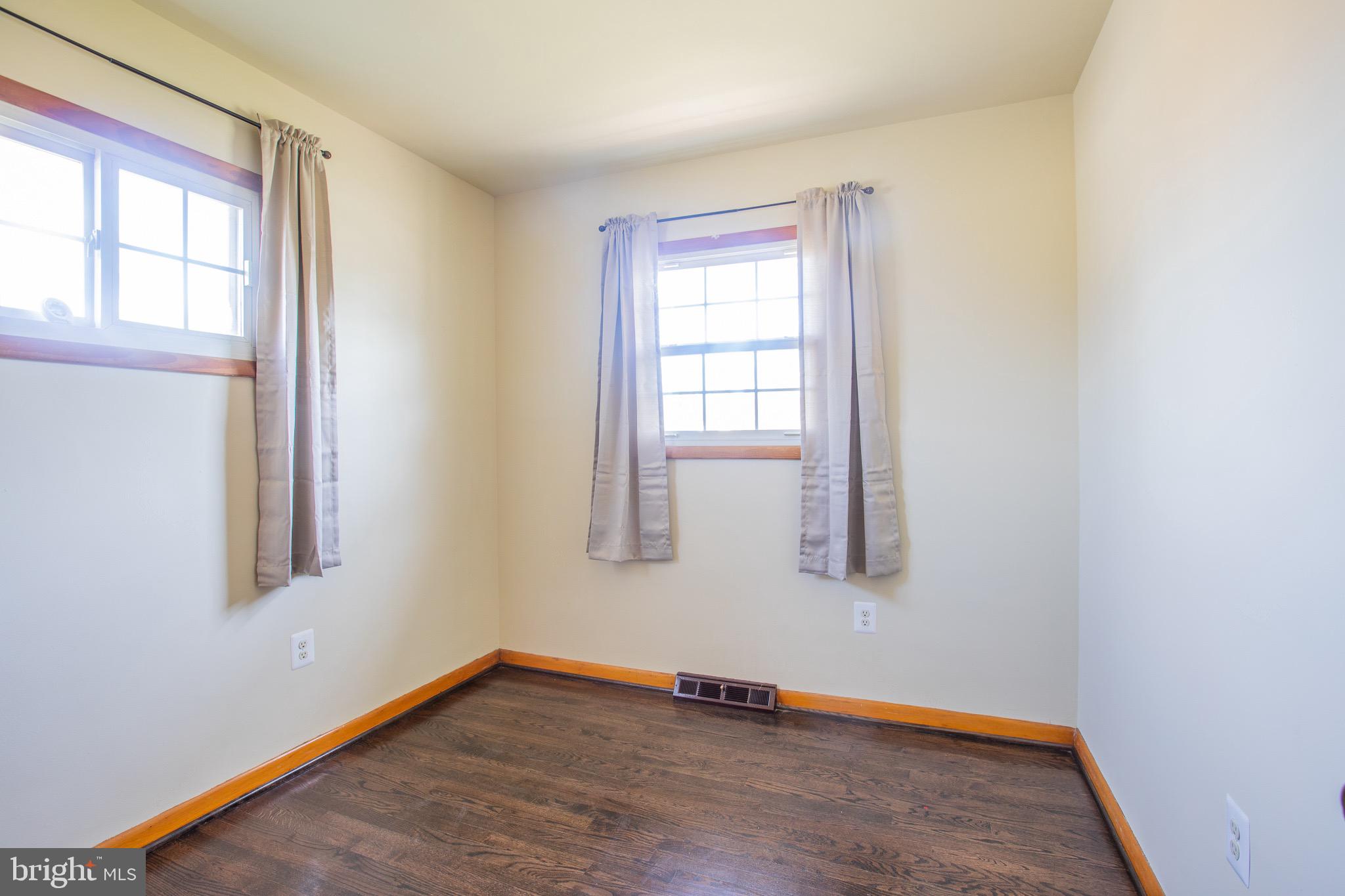 BROOKLYN PARK - Residential Lease