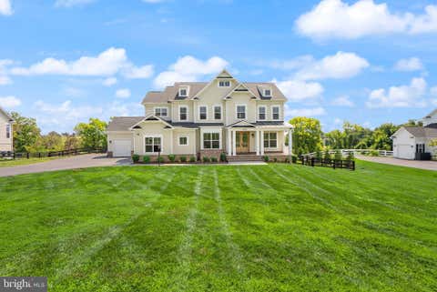 Photo of 17534 Wandering Rudy Lane, LEESBURG, VA 20175 (MLS # VALO2128718)
