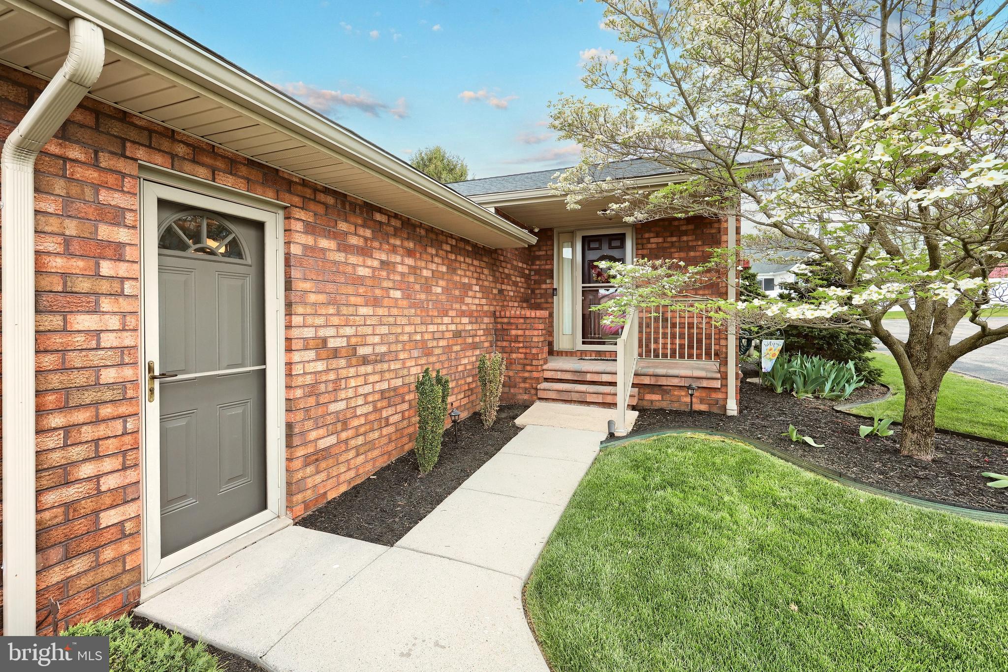 213 KENNEDY COURT