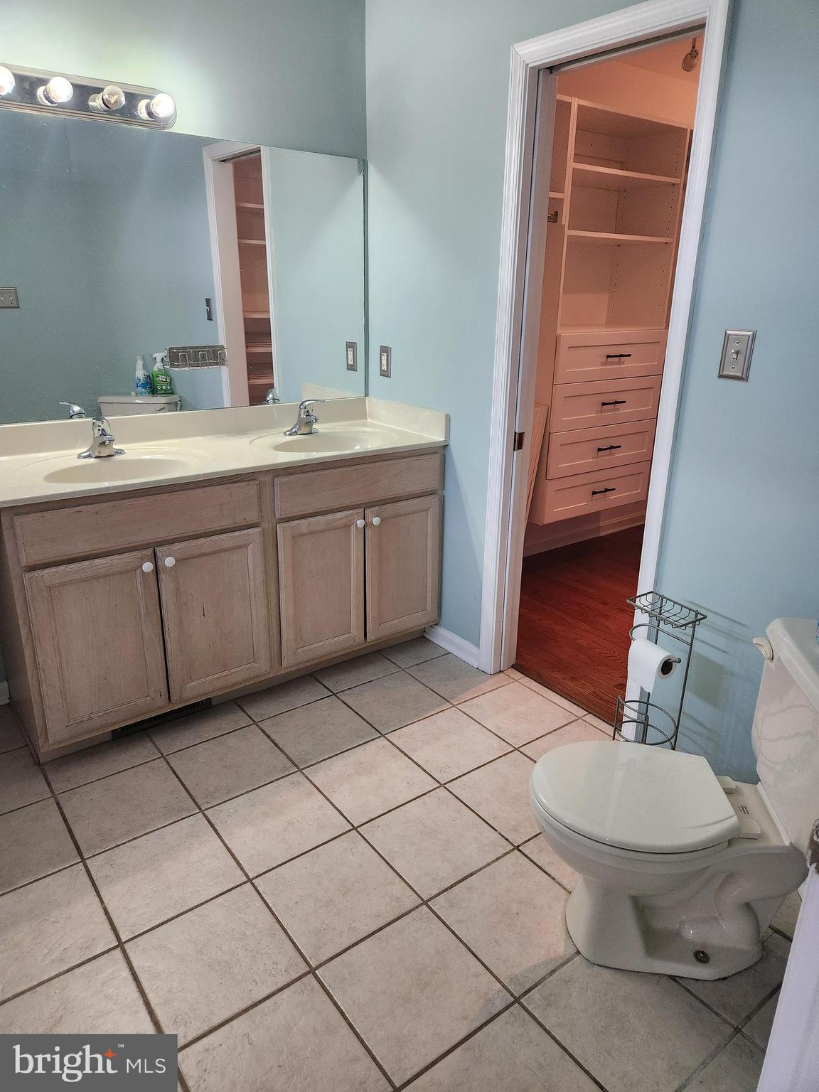 SPRING MILLS - Residential Lease