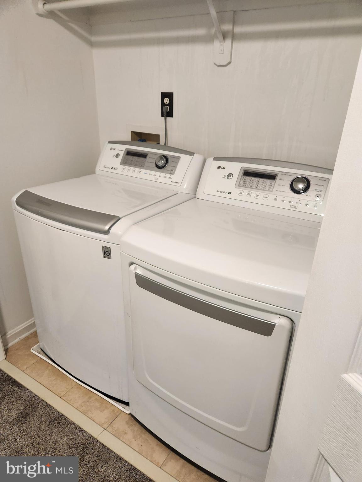 SPRING MILLS - Residential Lease